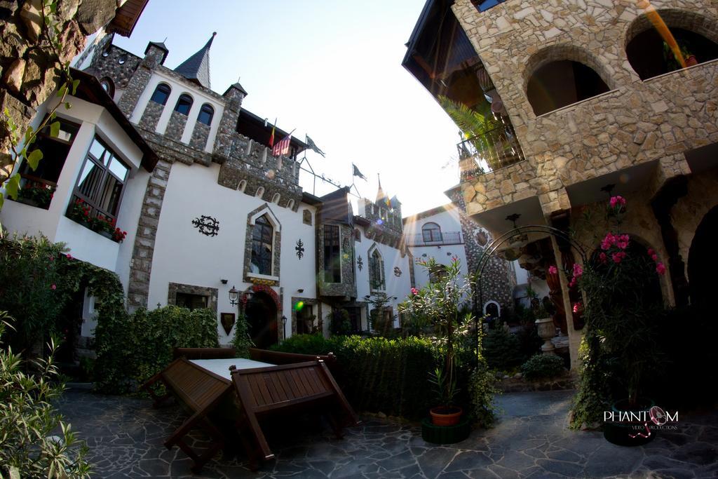Hunter Prince Castle Hotel Turda Exterior photo